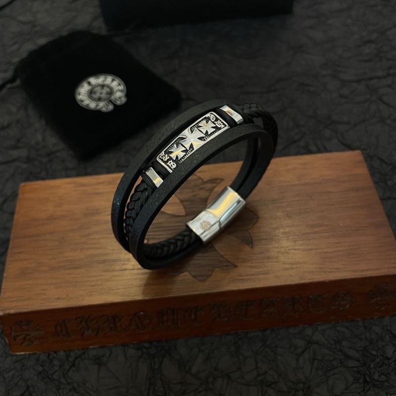 Ch**me He**ts bracelets